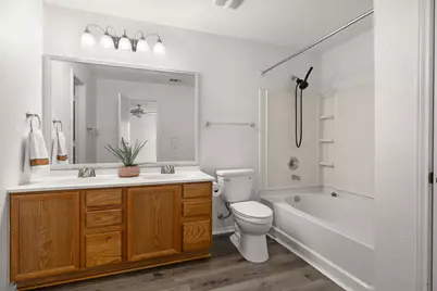 5525 Victory Gallop Drive, Del Valle, TX 78617 - Photo 15