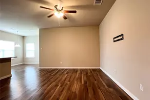 104 Lassy Cove, Georgetown, TX 78626 - Photo 9