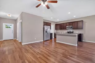 104 Lassy Cove, Georgetown, TX 78626 - Photo 5