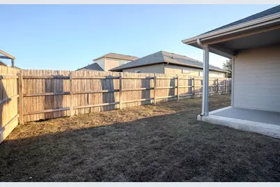 104 Lassy Cove, Georgetown, TX 78626 - Photo 23