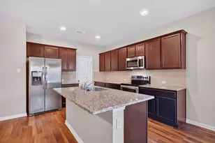 104 Lassy Cove, Georgetown, TX 78626 - Photo 7