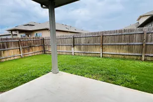 104 Lassy Cove, Georgetown, TX 78626 - Photo 31