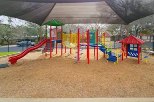 13506 Lamplight Village Ave, Austin, TX 78727 - Photo 15