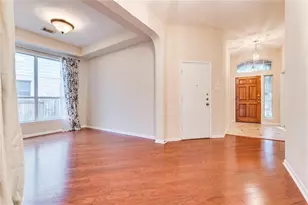 13506 Lamplight Village Ave, Austin, TX 78727 - Photo 7