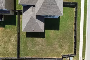 821 Paper Daisy Path, Leander, TX 78641 - Photo 29