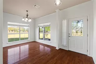 400 Rio Grande Ave, Hutto, TX 78634 - Photo 5