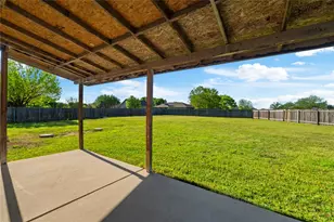 400 Rio Grande Ave, Hutto, TX 78634 - Photo 29