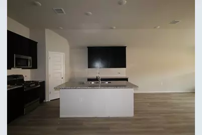 9217 Furman Drive, Austin, TX 78747 - Photo 3