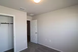 9217 Furman Dr, Austin, TX 78747 - Photo 15