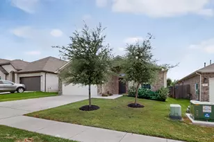 689 Leadtree Loop, Buda, TX 78610 - Photo 3