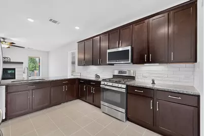689 Leadtree Loop, Buda, TX 78610 - Photo 5