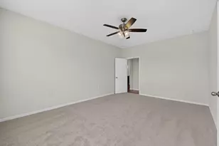 689 Leadtree Loop, Buda, TX 78610 - Photo 17