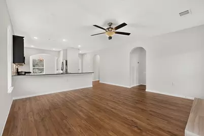 689 Leadtree Loop, Buda, TX 78610 - Photo 11