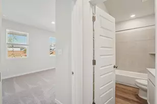5501 Botticelli Dr, Austin, TX 78747 - Photo 15