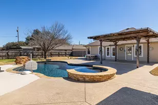 208 S Buffalo Pass, Georgetown, TX 78633 - Photo 23