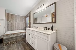 28609 Paradise Manor Dr, Marble Falls, TX 78654 - Photo 15