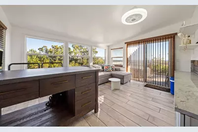 28609 Paradise Manor Drive, Marble Falls, TX 78654 - Photo 17