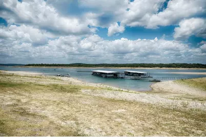 4404 Longfellow Cove, Lago Vista, TX 78645 - Photo 15