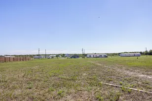 181 Aguila Dr, Lockhart, TX 78644 - Photo 1
