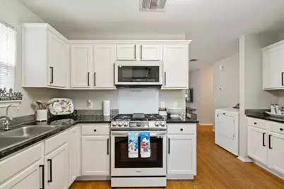 238 Saint Marys Drive, Hutto, TX 78634 - Photo 15