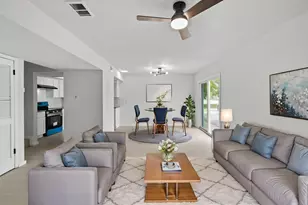 301 E Croslin St, Austin, TX 78752 - Photo 9