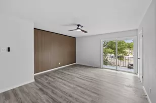 301 E Croslin St, Austin, TX 78752 - Photo 31