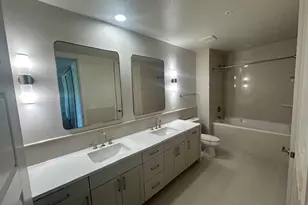 214 Barton Springs Rd, Austin, TX 78704 - Photo 9