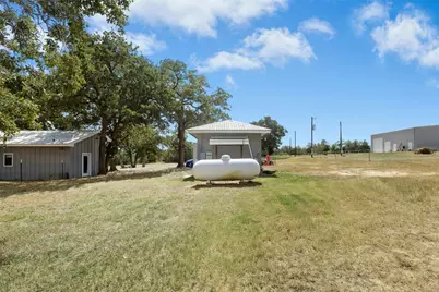 1498 County Road 313, Lexington, TX 78947 - Photo 23