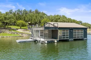 909 Brooks Hollow Rd, Lakeway, TX 78734 - Photo 7