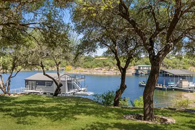 909 Brooks Hollow Road, Lakeway, TX 78734 - Photo 23