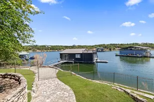 909 Brooks Hollow Rd, Lakeway, TX 78734 - Photo 25