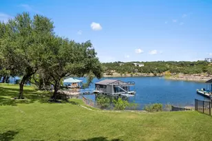 909 Brooks Hollow Rd, Lakeway, TX 78734 - Photo 21
