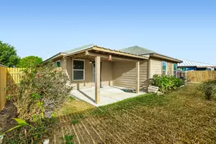 2404 Night Sky Cove, Lockhart, TX 78644 - Photo 21