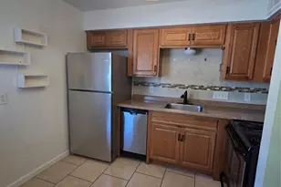 1840 Burton Dr, Austin, TX 78741 - Photo 9