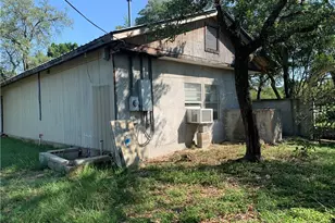 109 S Buffalo Ave, Cedar Park, TX 78613 - Photo 9