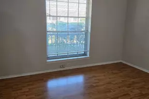 103 Spanish Oak Cir, Georgetown, TX 78628 - Photo 7