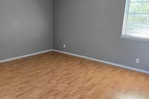 103 Spanish Oak Cir, Georgetown, TX 78628 - Photo 9