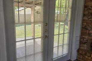 103 Spanish Oak Cir, Georgetown, TX 78628 - Photo 5