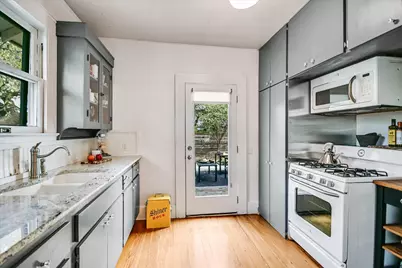 1709 Drake Avenue, Austin, TX 78704 - Photo 9