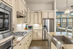 520 Merlin Ln, Leander, TX 78641 - Photo 9