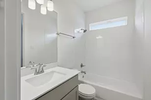 2718 Grange Crk Ct, Round Rock, TX 78665 - Photo 17