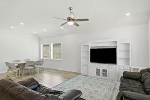 2718 Grange Crk Ct, Round Rock, TX 78665 - Photo 3