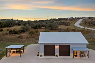 1808 Axis Cir, Fredericksburg, TX 78624 - Photo 29