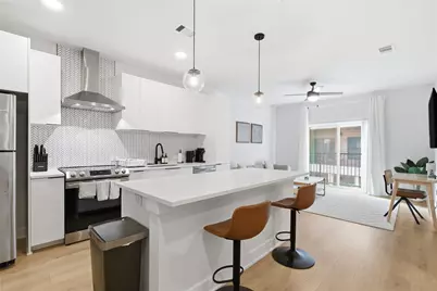 2500 Longview Street #219, Austin, TX 78705 - Photo 3