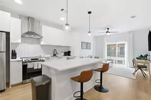 2500 Longview St, Austin, TX 78705 - Photo 3