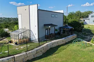 10613 Knob Hill, Dripping Springs, TX 78620 - Photo 15