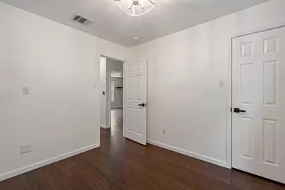 7107 Leppke Cove, Austin, TX 78744 - Photo 11