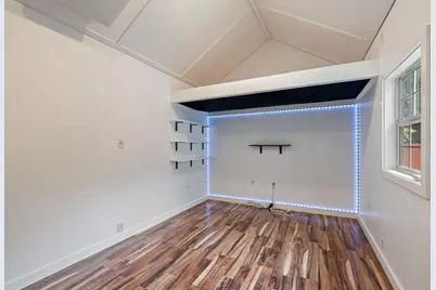 7107 Leppke Cove, Austin, TX 78744 - Photo 3