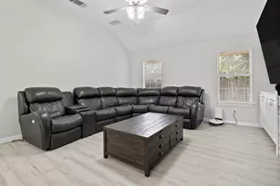 30112 Spyglass Cir, Georgetown, TX 78628 - Photo 15