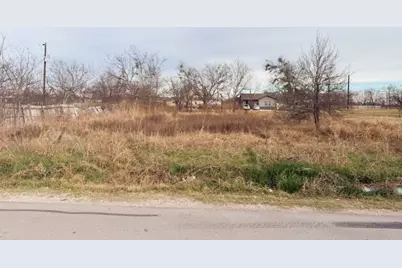 700 S Cotrell Street, Bartlett, TX 76511 - Photo 9